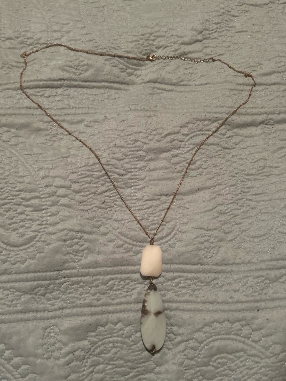 Elegant White Stone Pendant Necklace - Women Jewelry